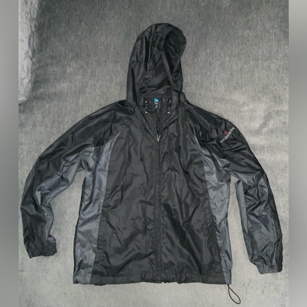 TELLURIDE COLORADO WIND BREAKER